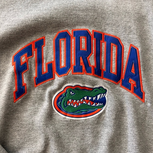 Florida gators champion crewneck sweater. - Picture 2 of 3